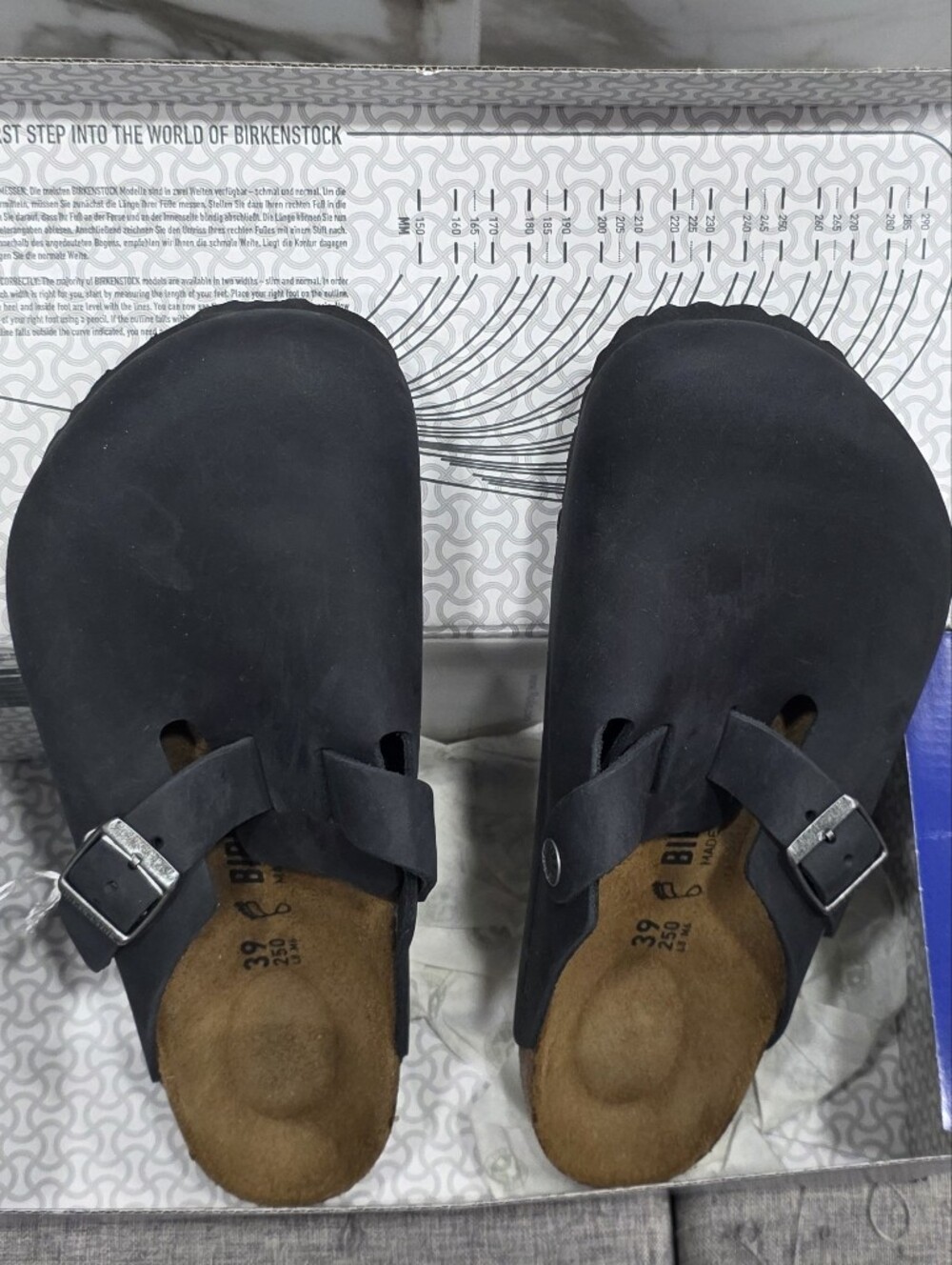 New In Box Birkenstock Boston Clog Shoes EU 39